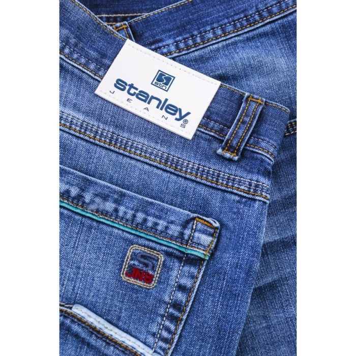 Spodnie jeansowe regular 400/142