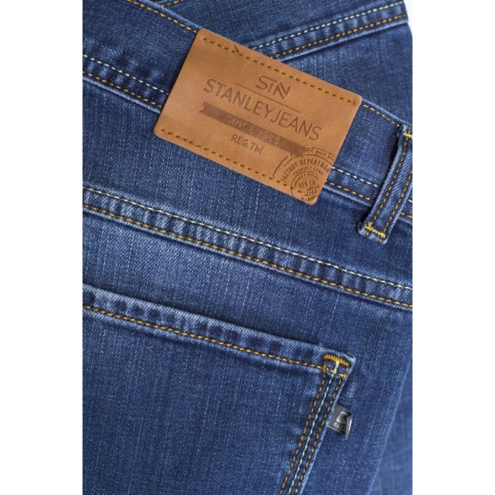 Spodnie jeansowe regular 400/152