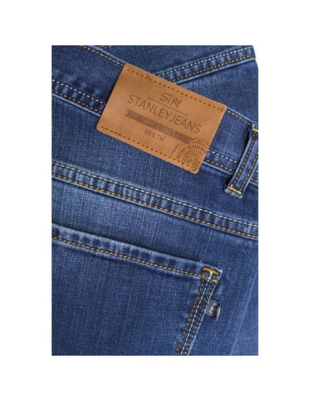 Spodnie jeansowe regular 400/152