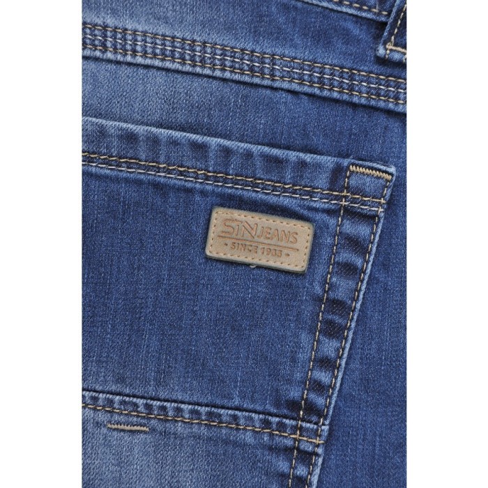 Spodnie jeansowe regular 400/212